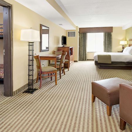 Days Inn By Wyndham Cheyenne Exterior photo